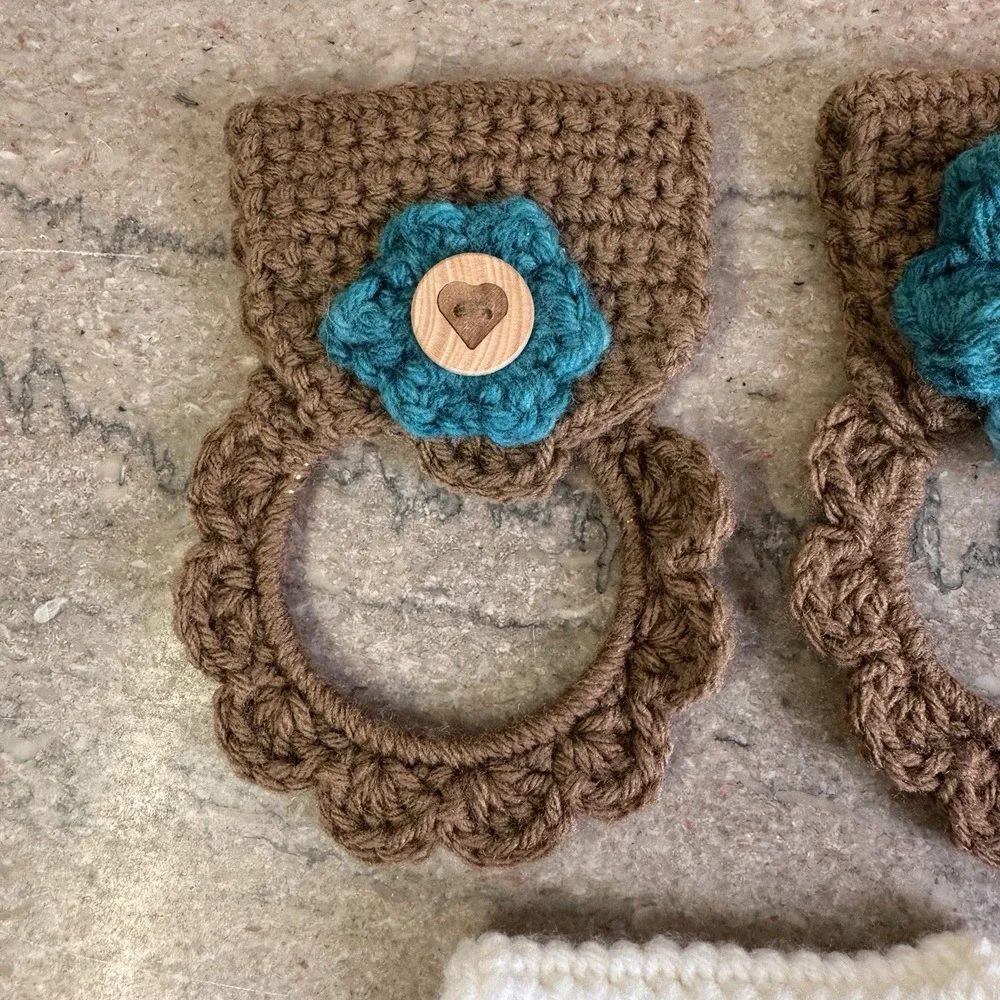 Handmade Crochet Hanging Towel Topper/Holder NWOT Set Of 5 Cottagecore Granny